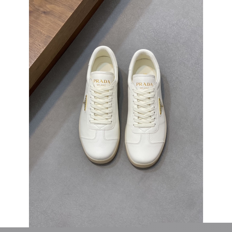 Pra*a casual shoes
